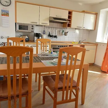 Appartement In *